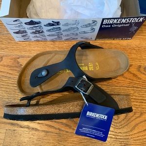 Birkenstock Gizeh sandals-brand new
